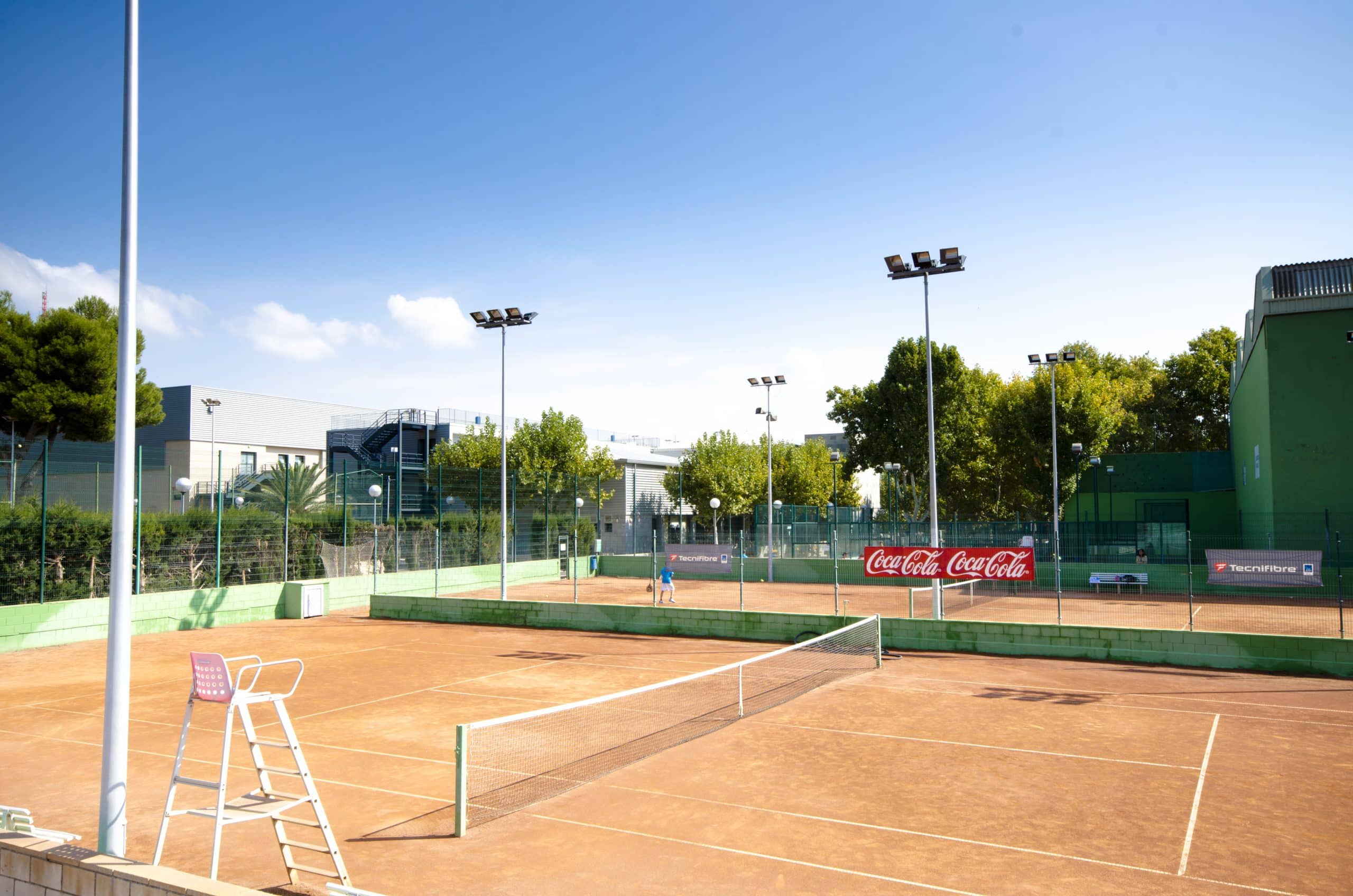 pista-de-tenis-helios-2-scaled